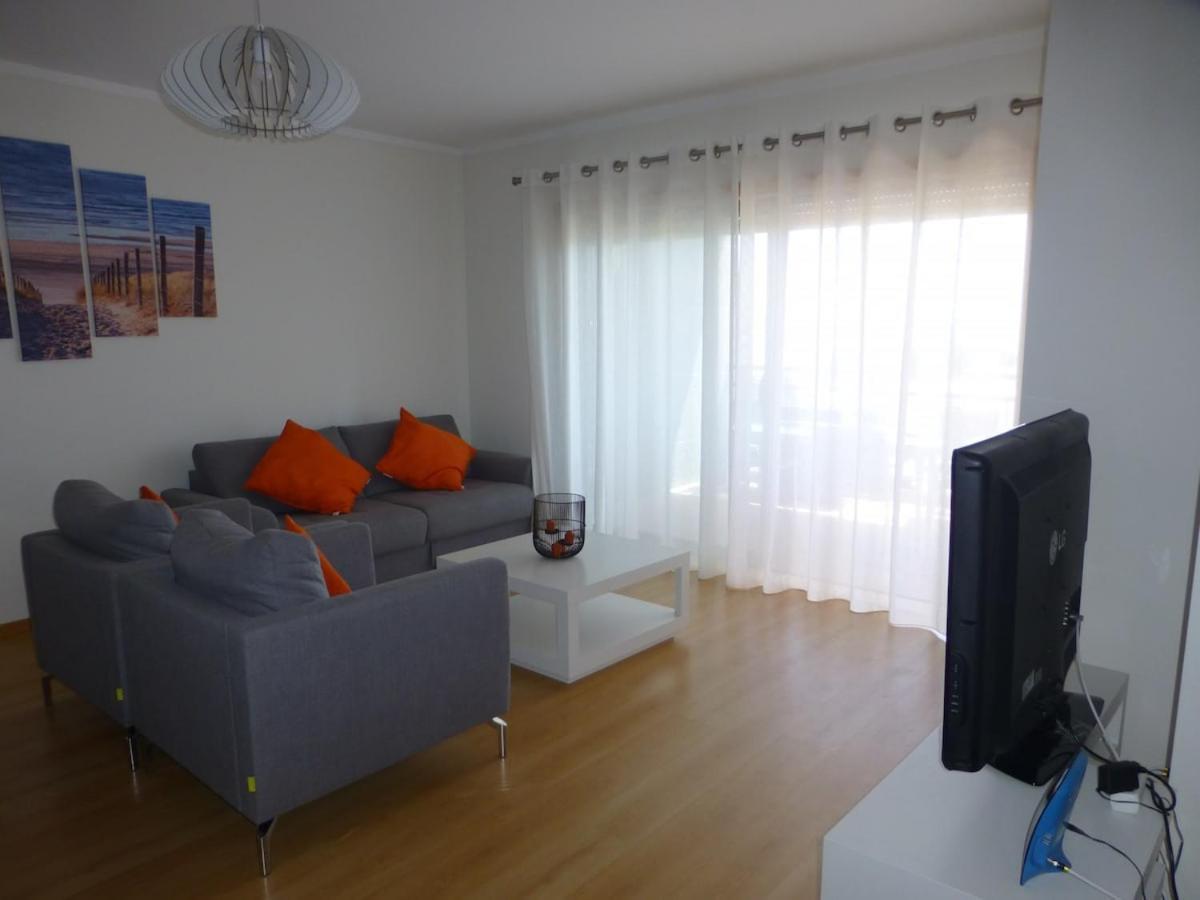 Algarve T2 Apartment With Pool And Balcony In 오양 외부 사진