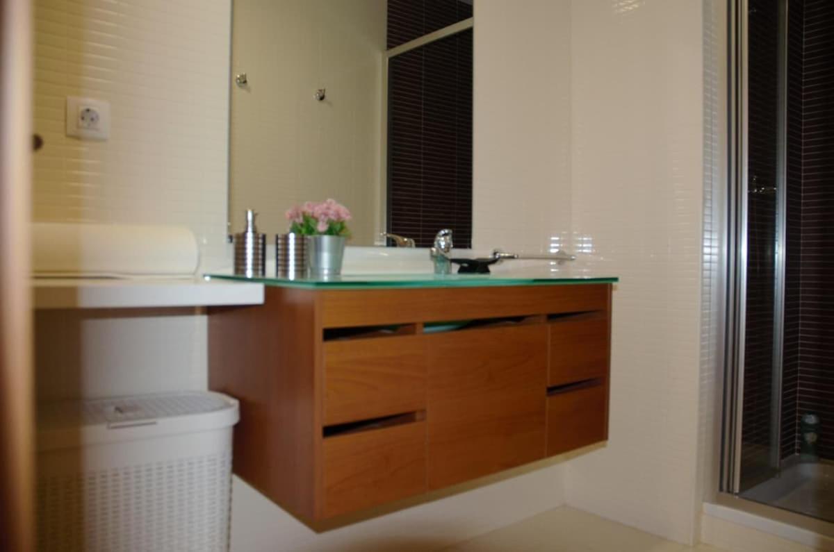 Algarve T2 Apartment With Pool And Balcony In 오양 외부 사진