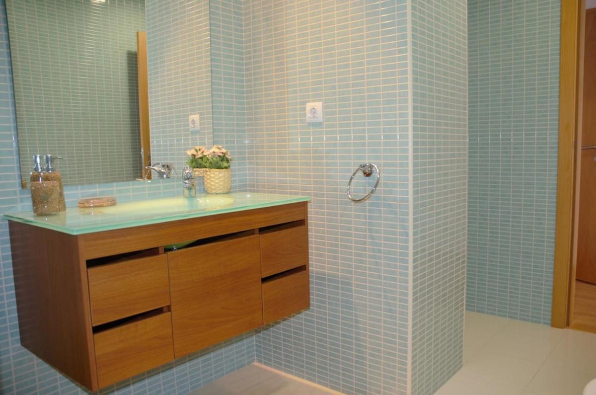 Algarve T2 Apartment With Pool And Balcony In 오양 외부 사진