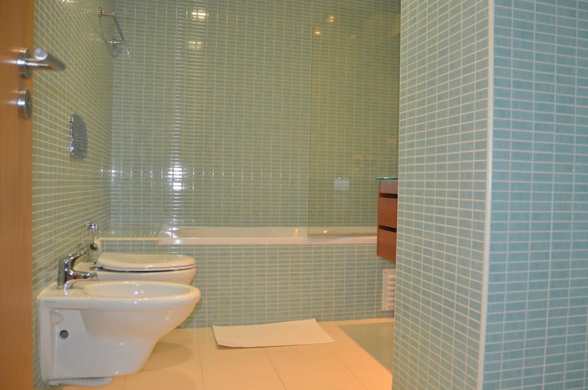 Algarve T2 Apartment With Pool And Balcony In 오양 외부 사진