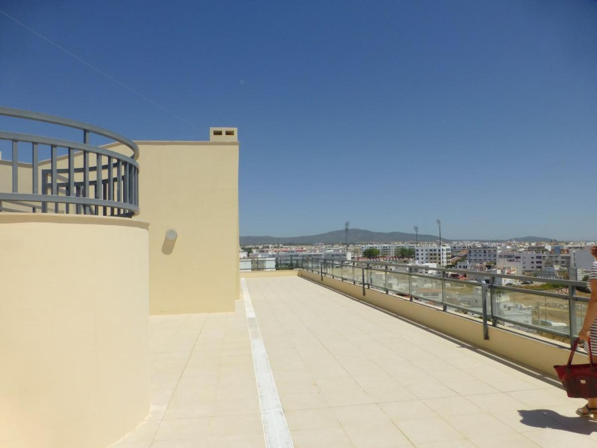 Algarve T2 Apartment With Pool And Balcony In 오양 외부 사진